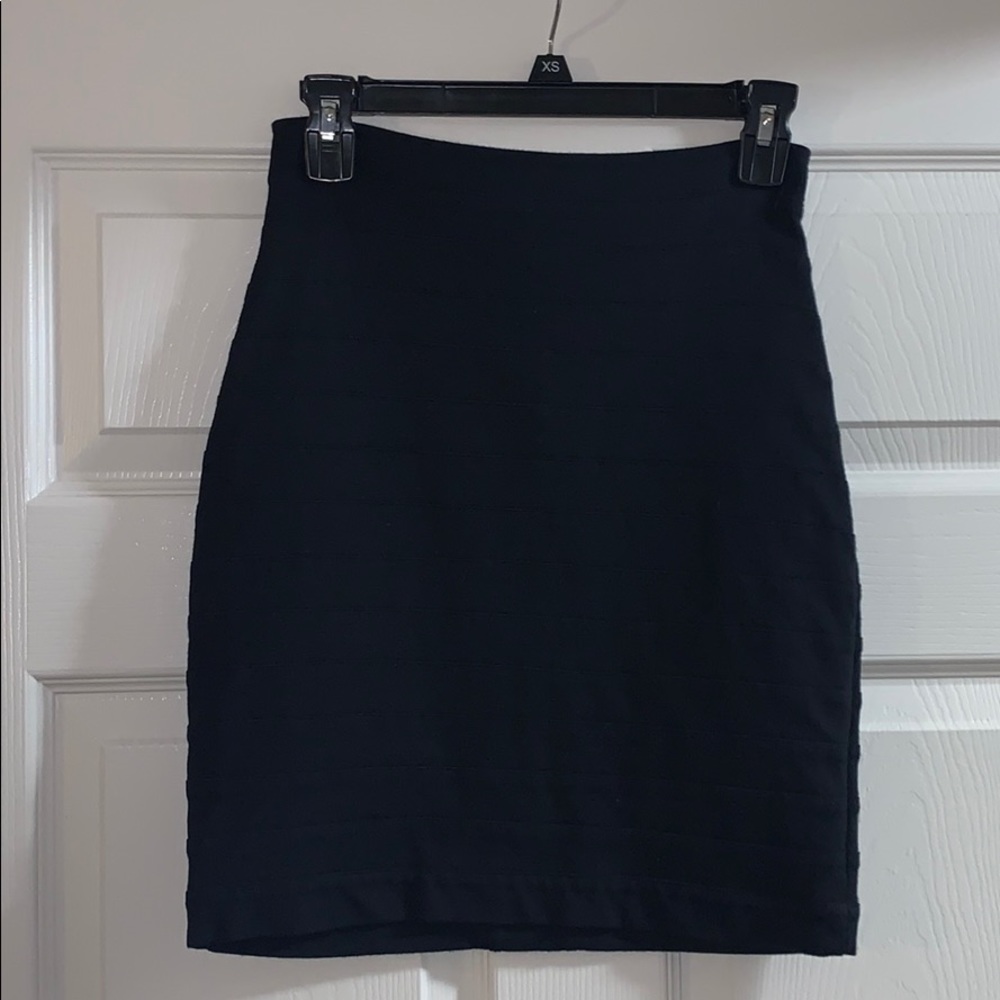 Express black skirt